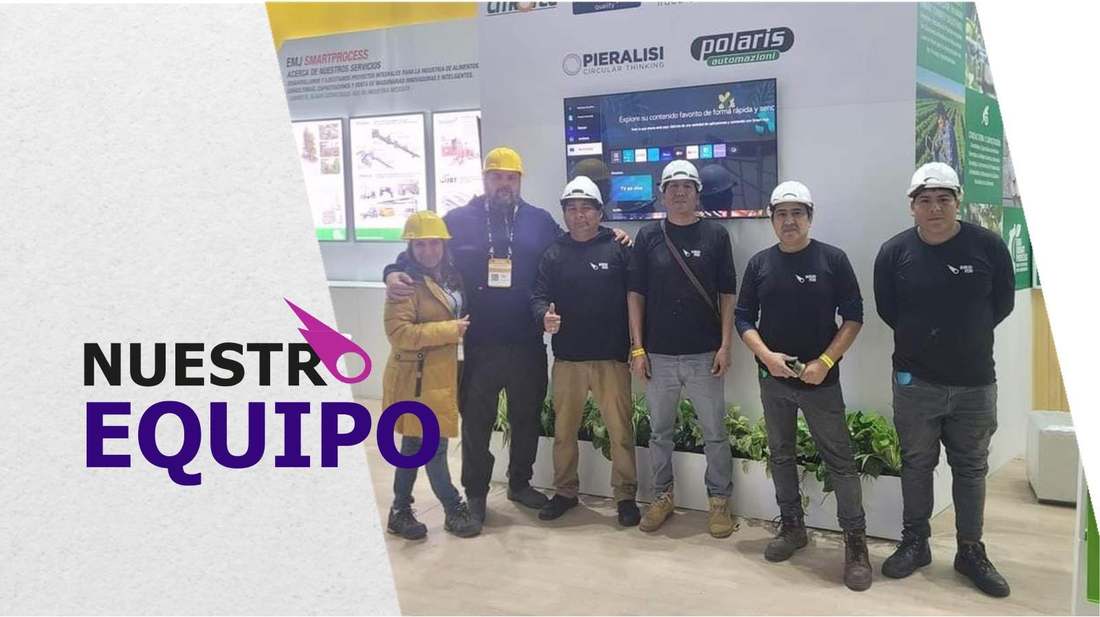 Equipo Bureau Peru en feria